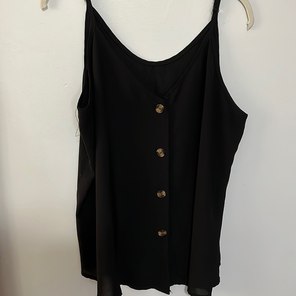 Button Front Tank